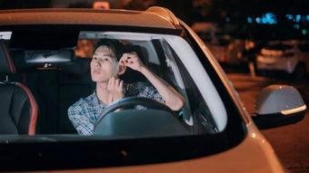老公喜欢在车里做爱,老公车内激情瞬间