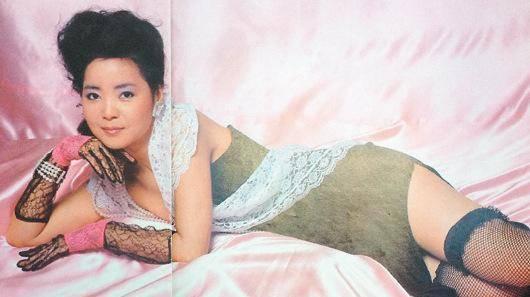 多人丝袜熟女番号,熟女们的时尚魅力与激情演绎