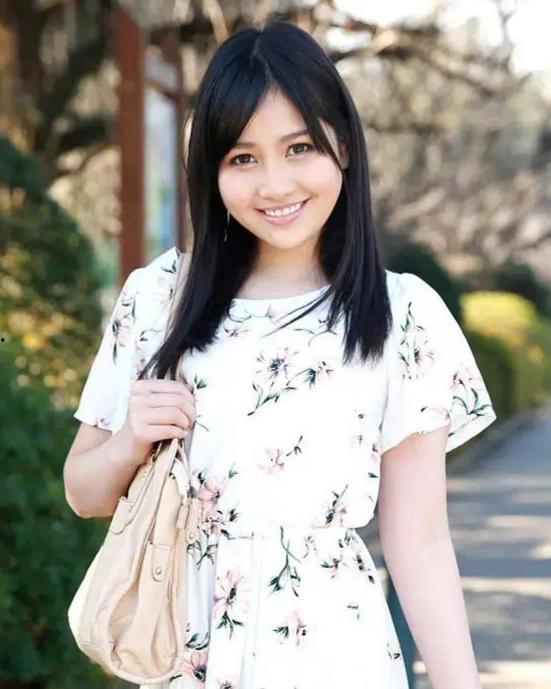 av女演员冬月,揭开AV界璀璨星辰的神秘面纱