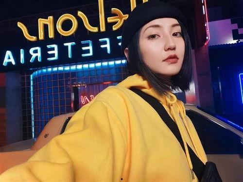 自拍 无码 三级,揭秘自拍无码三级背后的故事