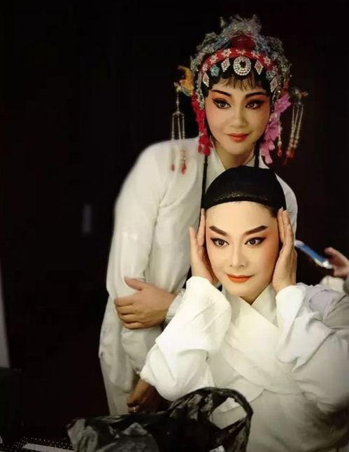 裘巧芳老公,揭秘背后的成功男人