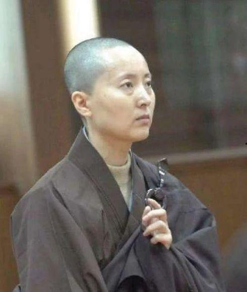 谁的老公出家了,谁家的老公选择出家修行？揭秘背后的故事