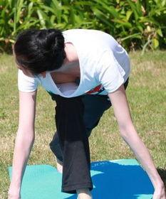 真空弯腰福利视频,揭秘神奇健身法，轻松塑形又养生